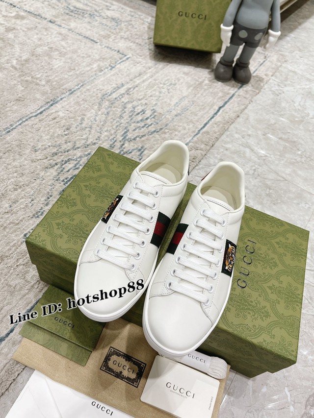 gucci專櫃爆款小白鞋 古馳牛皮休閒男士板鞋 古琦情侶款經典Ace系列小白鞋 dx1294